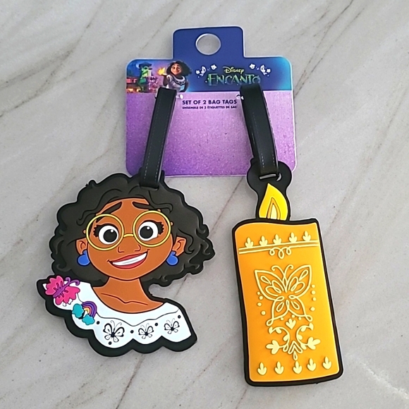 Disney Handbags - 🩷NWT💚 Disney Encanto Luggage Tags